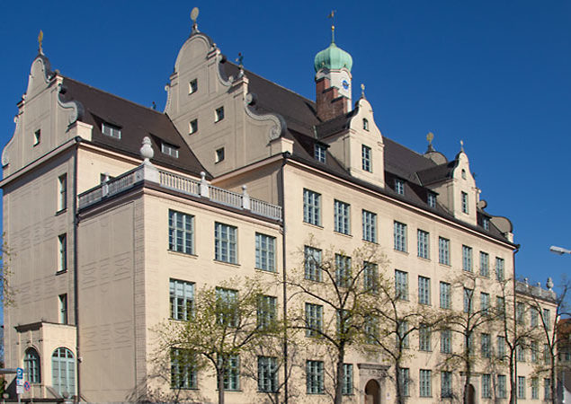 Grundschule Fürstenrieder Schulgebäude 2019